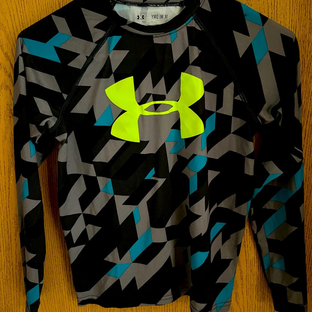 Under armour long sleeve tee